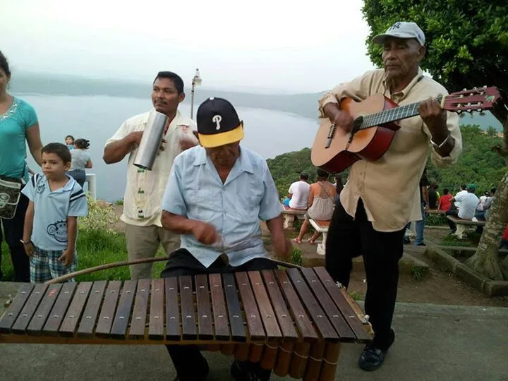 La Marimba Nica
